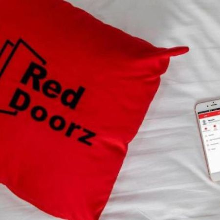 Reddoorz @ Panglima Polim 2 Hotel Jakarta Exterior photo